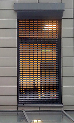 Рольставни решётчатые DOORHAN для двери с экструдированным профилем 800x1800