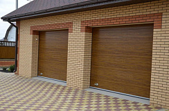 Секционные гаражные ворота Doorhan RSD01 BIW, панель доска, 2600х2500